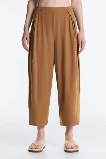 Oysho High rise Light Touch uzun barrel pantolon